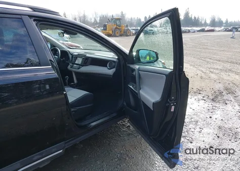 2018 Toyota Rav4 Adventure из США, поврежденный, VIN 2T3RFREVXJW746256